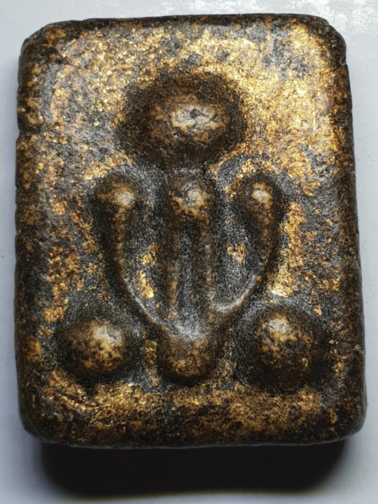 鬼兵佛牌的由來 瑪哈庭 泰國原廟聖物