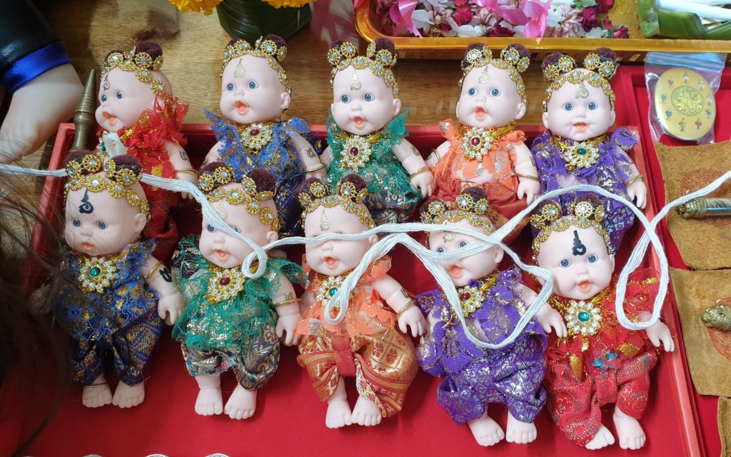 古曼童究竟是什麼 是養小鬼嗎 瑪哈庭 泰國原廟聖物